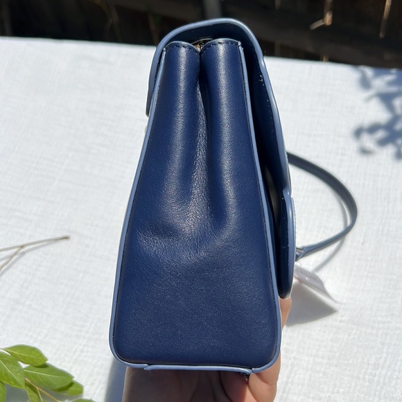 Kate Spade New York. BRIAR LANE FLORAL QUILTED EMELYN SHOULDER BAG 💙😍 - Picture 9 of 16